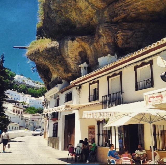 Casa Rural Cuevas Del Sol Setenil De Las Bodegas Exterior photo